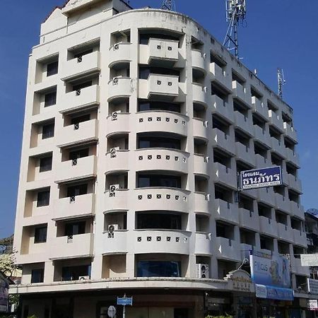 Tanaphat Hatyai Hotel Хат Яй Екстериор снимка