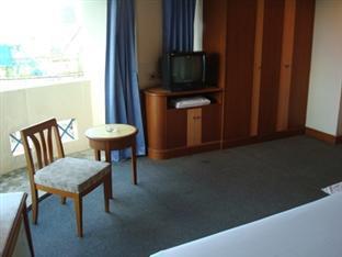 Tanaphat Hatyai Hotel Хат Яй Екстериор снимка